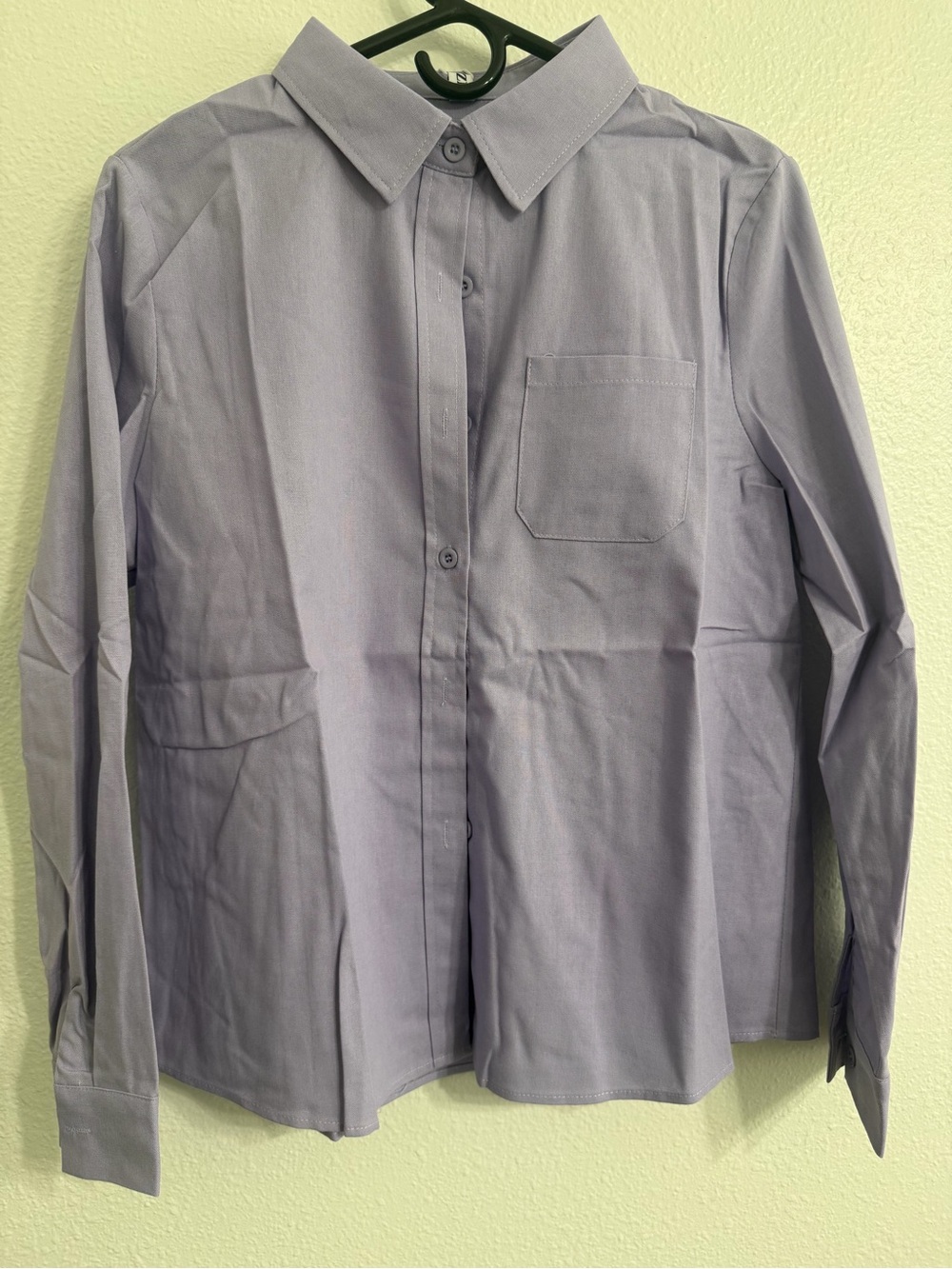Uoozee - Women’s Long Sleeve Button Up - Size M - Lavender